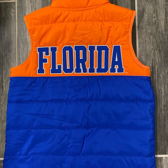 Victoria’s Secret PINK University Of Florida Gators Puffer Vest M NWT New - Picture 6 of 6